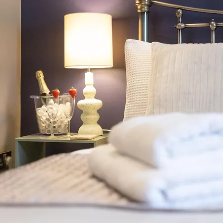 بيت للعطل The *