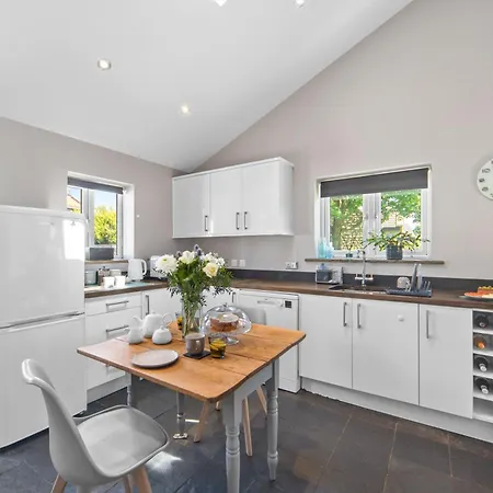 The بيت للعطل *