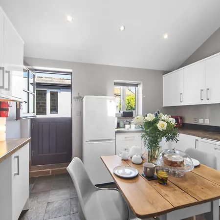 The * Sawley (North Yorkshire)